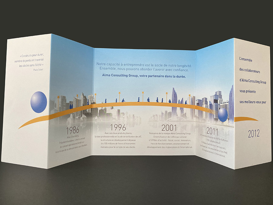 Carte-de-voeux-Alma-Consulting2 Création de cartes de voeux papier sur-mesure créative avec découpe et pliage original